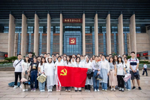 北京某高校中層干部“追尋紅色記憶，感悟思想偉力”主題教育實(shí)踐活動(dòng)培訓(xùn)班